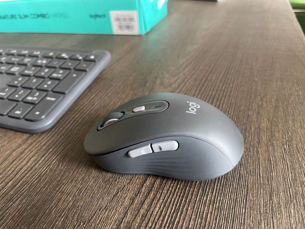 logitech-signature-slim-combo-mk950-techgear-review-5.jpg logitech-signature-slim-combo-mk950-techgear-review-5.jpg