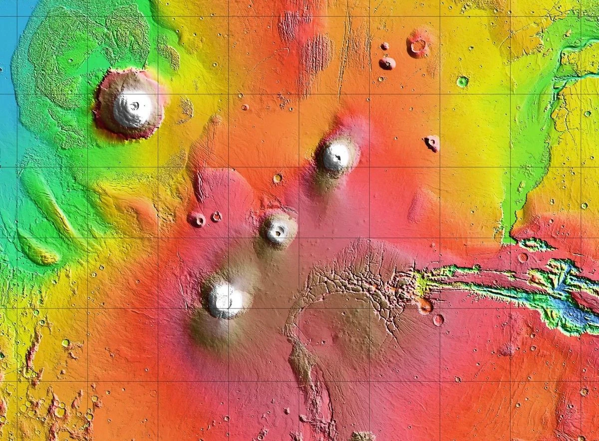 arsia-mons-1.jpg arsia-mons-1.jpg