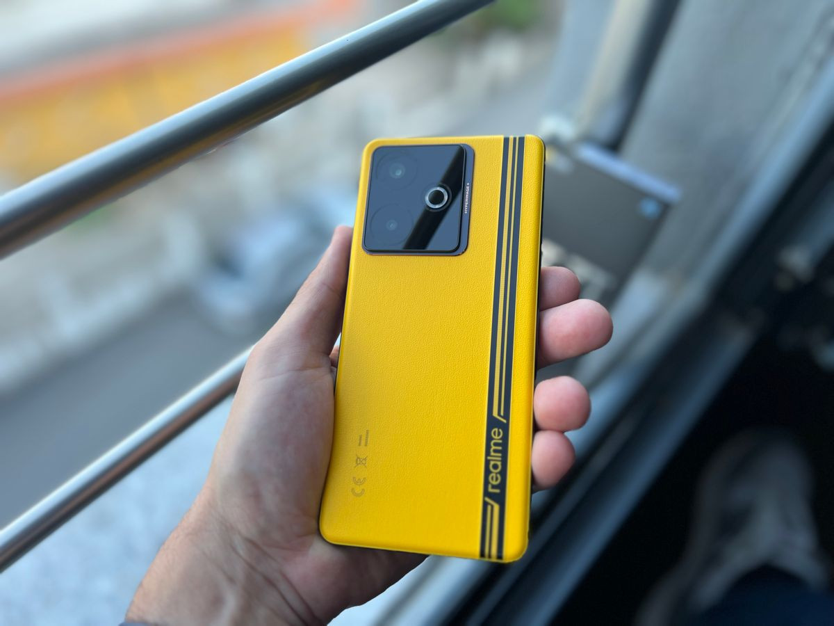 realme-gt-7t-techgear-review.jpg realme-gt-7t-techgear-review.jpg
