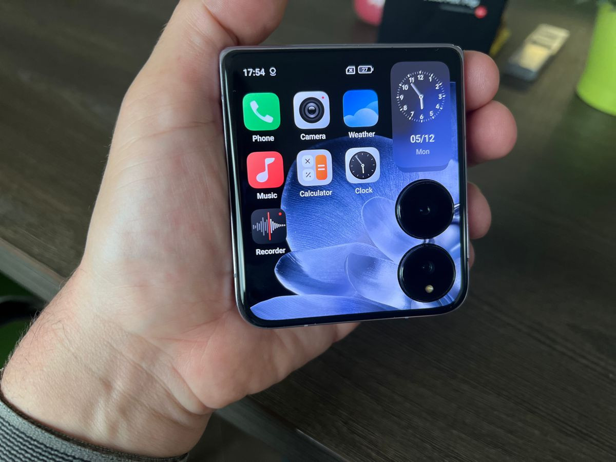 xiaomi-mix-flip-techgear-review-4.jpg xiaomi-mix-flip-techgear-review-4.jpg