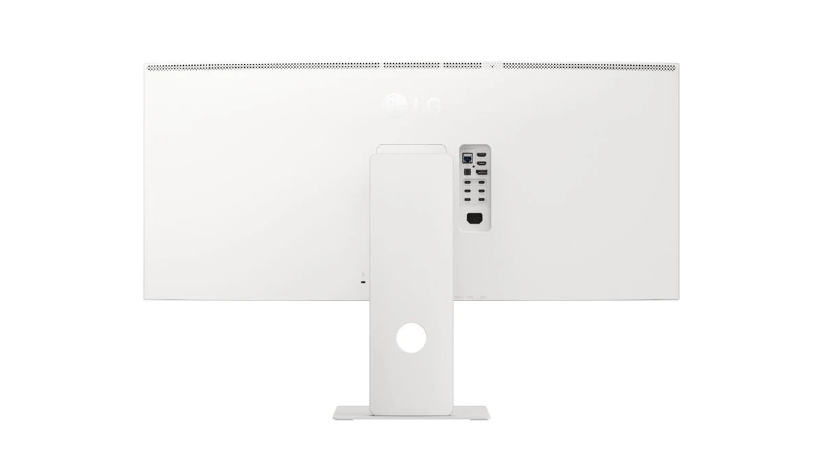 lg-ultrafine-display-1.jpg lg-ultrafine-display-1.jpg