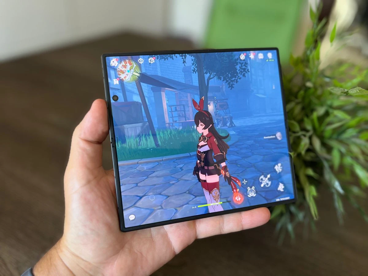 samsung-galaxy-z-fold7-techgear-review-3.jpg samsung-galaxy-z-fold7-techgear-review-3.jpg