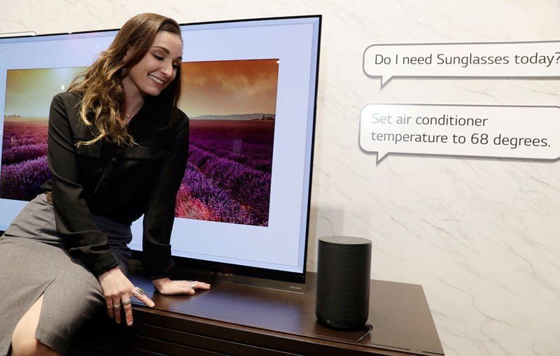 Η LG φέρνει hands-free οικιακές συσκευές με αναγνώριση φωνής σε περισσότερα σπίτια Η LG φέρνει hands-free οικιακές συσκευές με αναγνώριση φωνής σε περισσότερα σπίτια