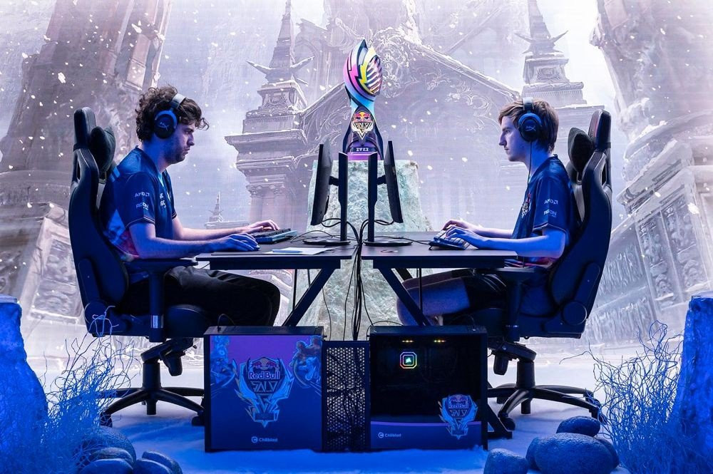 Red Bull Solo Q: Το κορυφαίο τουρνουά League of Legends επιστρέφει στην Ελλάδα! Red Bull Solo Q: Το κορυφαίο τουρνουά League of Legends επιστρέφει στην Ελλάδα!