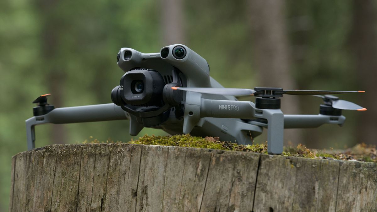 DJI Mini 5 Pro: Επίσημα το νέο ελαφρύ drone με δυνατότητες ναυαρχίδων DJI Mini 5 Pro: Επίσημα το νέο ελαφρύ drone με δυνατότητες ναυαρχίδων