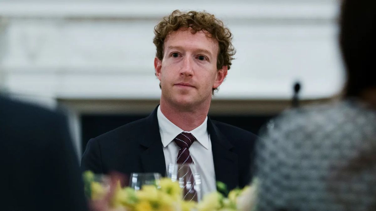 Mark Zuckerberg, Adam Mosseri και Evan Spiegel καλούνται να καταθέσουν σε δίκη για τον εθισμό στα social media Mark Zuckerberg, Adam Mosseri και Evan Spiegel καλούνται να καταθέσουν σε δίκη για τον εθισμό στα social media