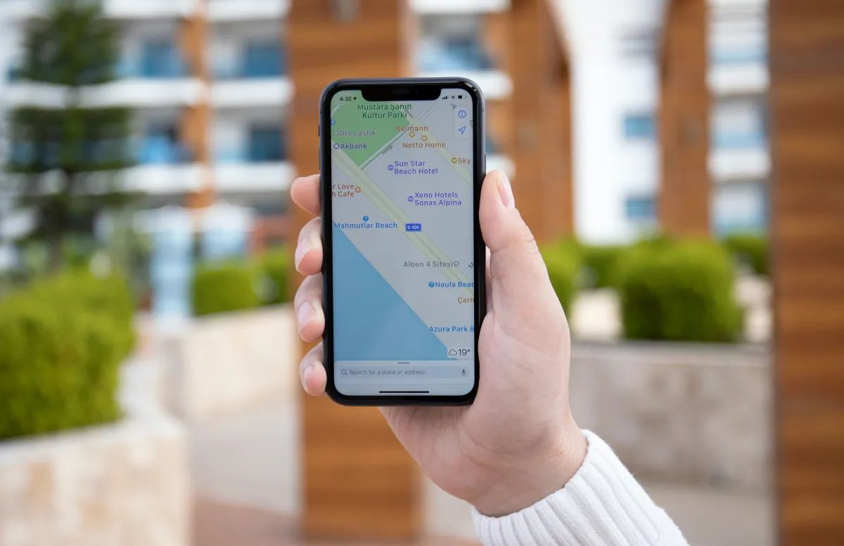 Apple Maps: Σύντομα θα βλέπουμε διαφημίσεις μέσα στην υπηρεσία Apple Maps: Σύντομα θα βλέπουμε διαφημίσεις μέσα στην υπηρεσία