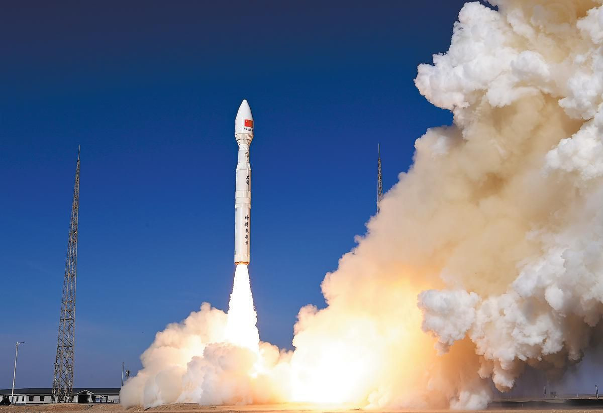 Το «θρίλερ» με Starlink και κινεζικό δορυφόρο σε τροχιά