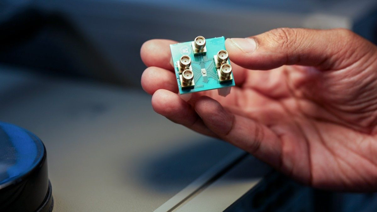 Κατασκευάστηκε ο πρώτος επεξεργαστής που λειτουργεί με μικροκύματα