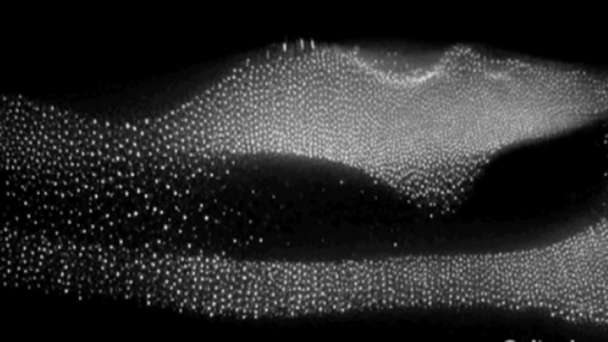 Όταν ο πάγος «χορεύει» στο πλάσμα: Η ανακάλυψη που αλλάζει την αστροφυσική