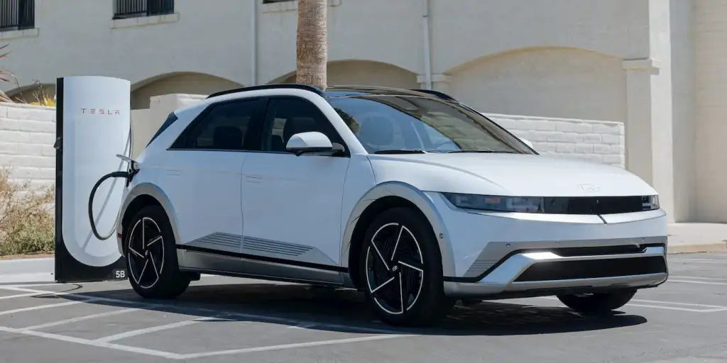 Η Hyundai στοχεύει πλήρη φόρτιση των ηλεκτρικών οχημάτων σε... 3 λεπτά