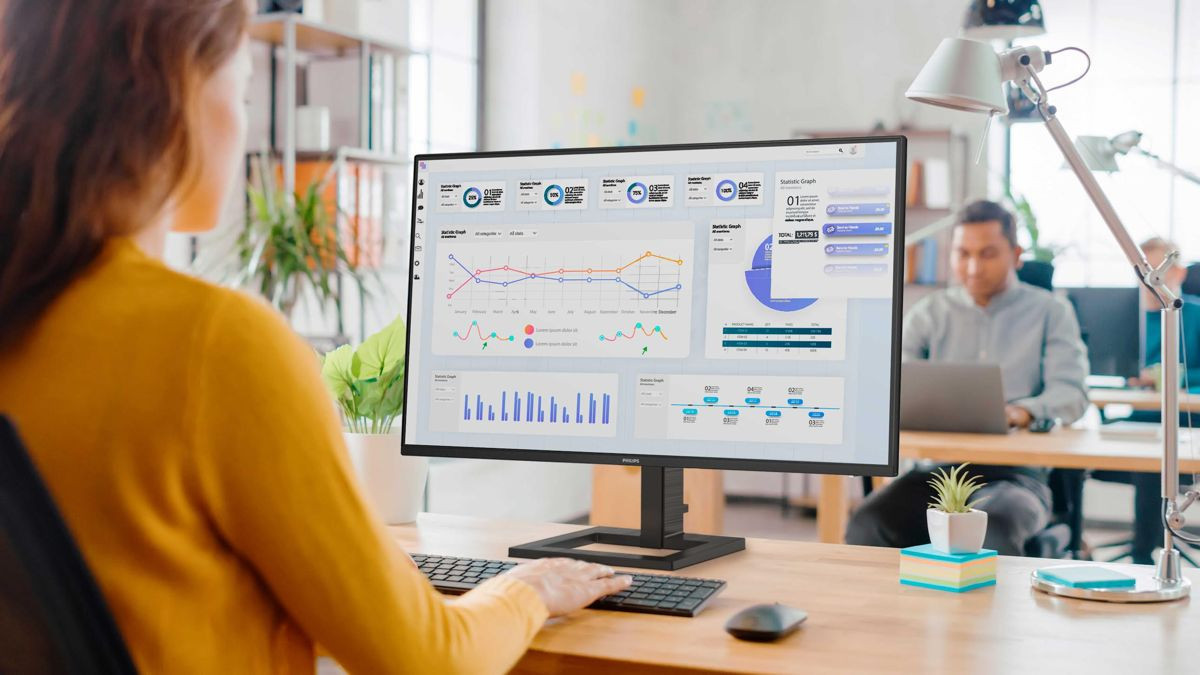 Philips Monitors: Παραγωγικότητα, άνεση και αξιοπιστία σε κάθε επαγγελματικό χώρο εργασίας