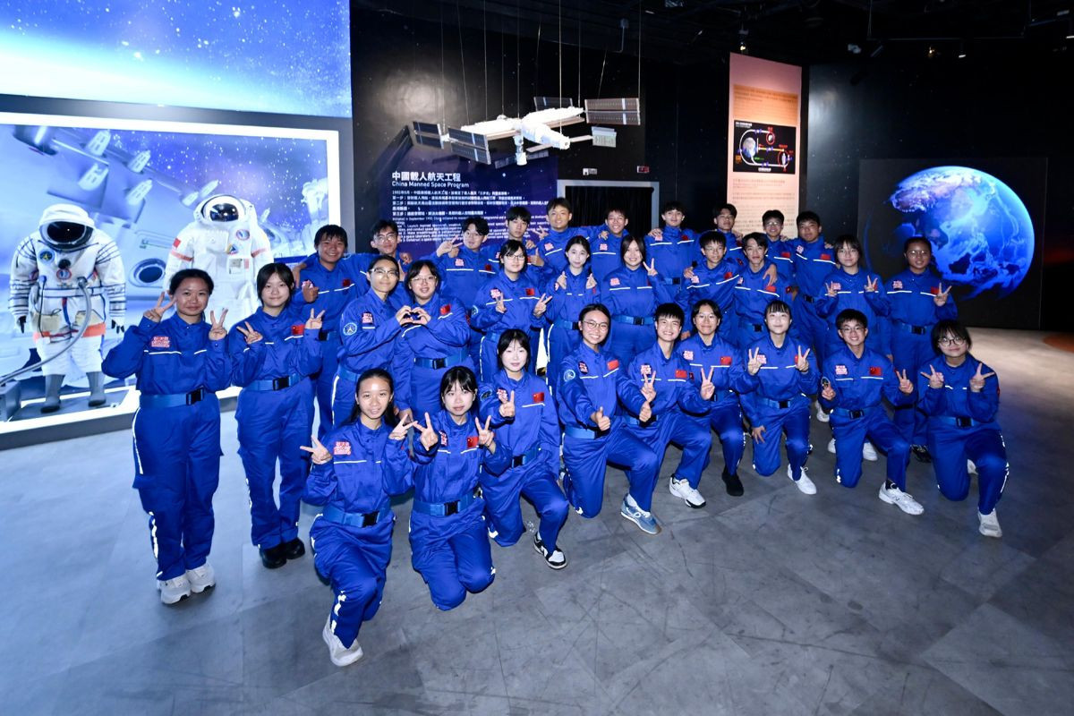 Σχολή για Εξερευνητές του Διαστήματος: Το φιλόδοξο σχέδιο της Κίνας έγινε πραγματικότητα