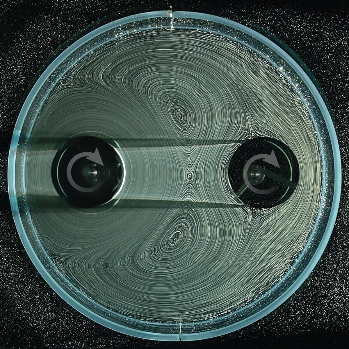 Κίνηση χωρίς επαφή: Πώς το νερό αντικαθιστά τα δόντια στα γρανάζια