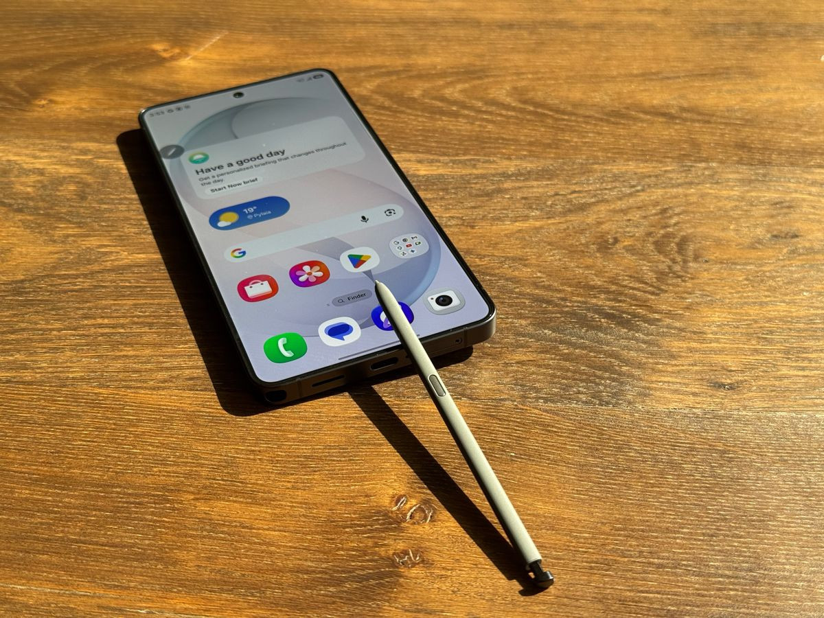 Samsung Galaxy S26 Ultra Review: Ωριμότητα και χρηστικότητα με οδηγό την ουσιαστική AI