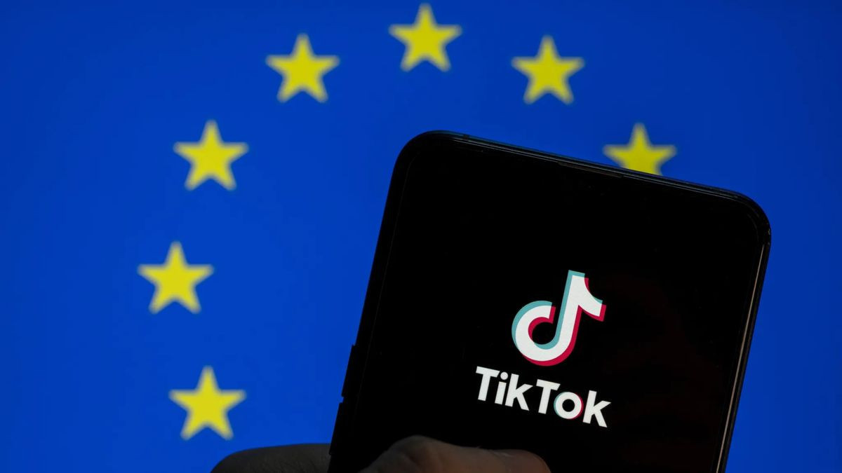 ΕΕ κατά TikTok: Τέλος στο Infinite Scroll και τους αλγόριθμους εθισμού