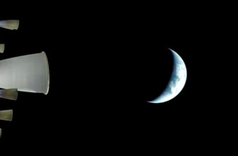 Artemis II: Η αποστολή της NASA εγκατέλειψε επιτυχώς την τροχιά της Γης με προορισμό τη Σελήνη