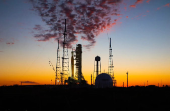 Προλαβαίνει το Artemis II την εκτόξευση; Τα «ναι μεν, αλλά» της δοκιμής του SLS