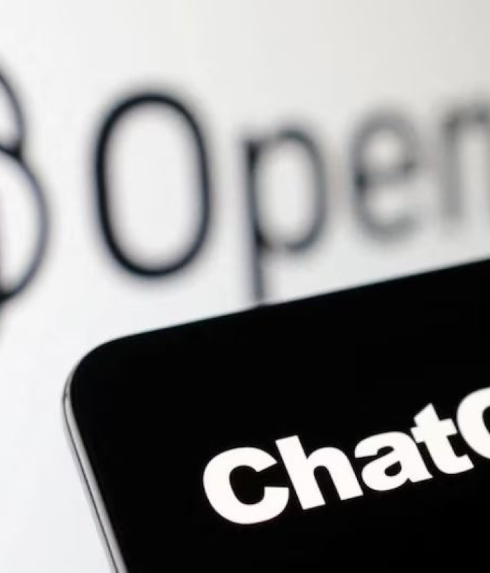 Έπεσε το ChatGPT παγκοσμίως