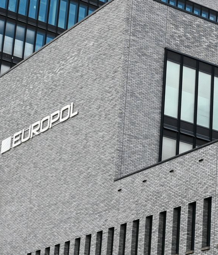 OTF Grimm: 193 συλλήψεις στο δίκτυο που έκανε το έγκλημα «υπηρεσία» μέσω διαδικτύου