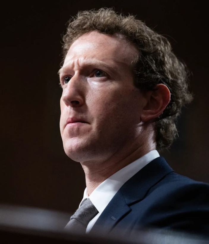 Δίκη Meta: Ο Zuckerberg στο εδώλιο για τον εθισμό των εφήβων στα social media