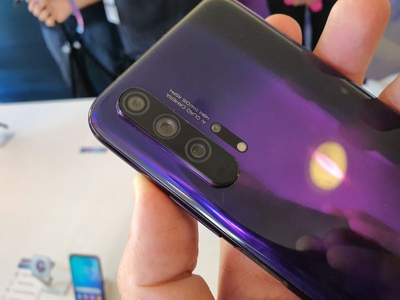 Honor 20 Pro: Σε νέο χρώμα, με EMUI 10 και εφαρμογή για άτομα με προβλήματα όρασης | 