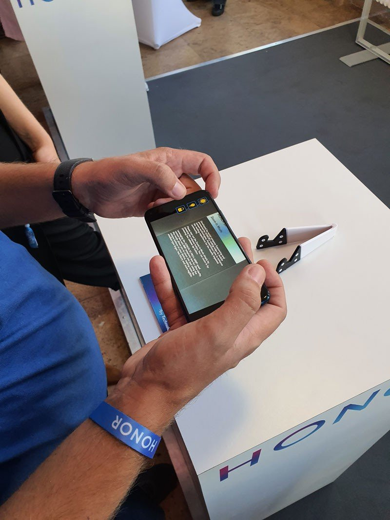 Honor 20 Pro: Σε νέο χρώμα, με EMUI 10 και εφαρμογή για άτομα με προβλήματα όρασης | 