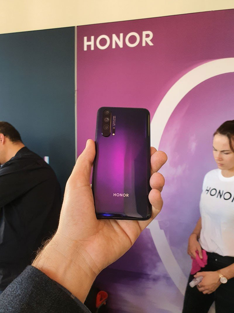 Honor 20 Pro: Σε νέο χρώμα, με EMUI 10 και εφαρμογή για άτομα με προβλήματα όρασης | 