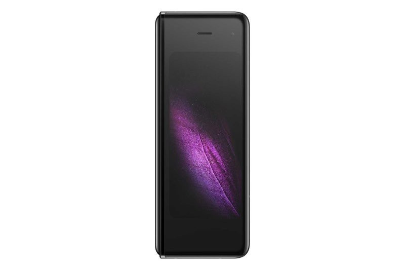 Samsung Galaxy Fold: Το αναδιπλούμενο smartphone επίσημα διαθέσιμο και στην Ελλάδα |  Samsung Galaxy Fold: Το αναδιπλούμενο smartphone επίσημα διαθέσιμο και στην Ελλάδα |