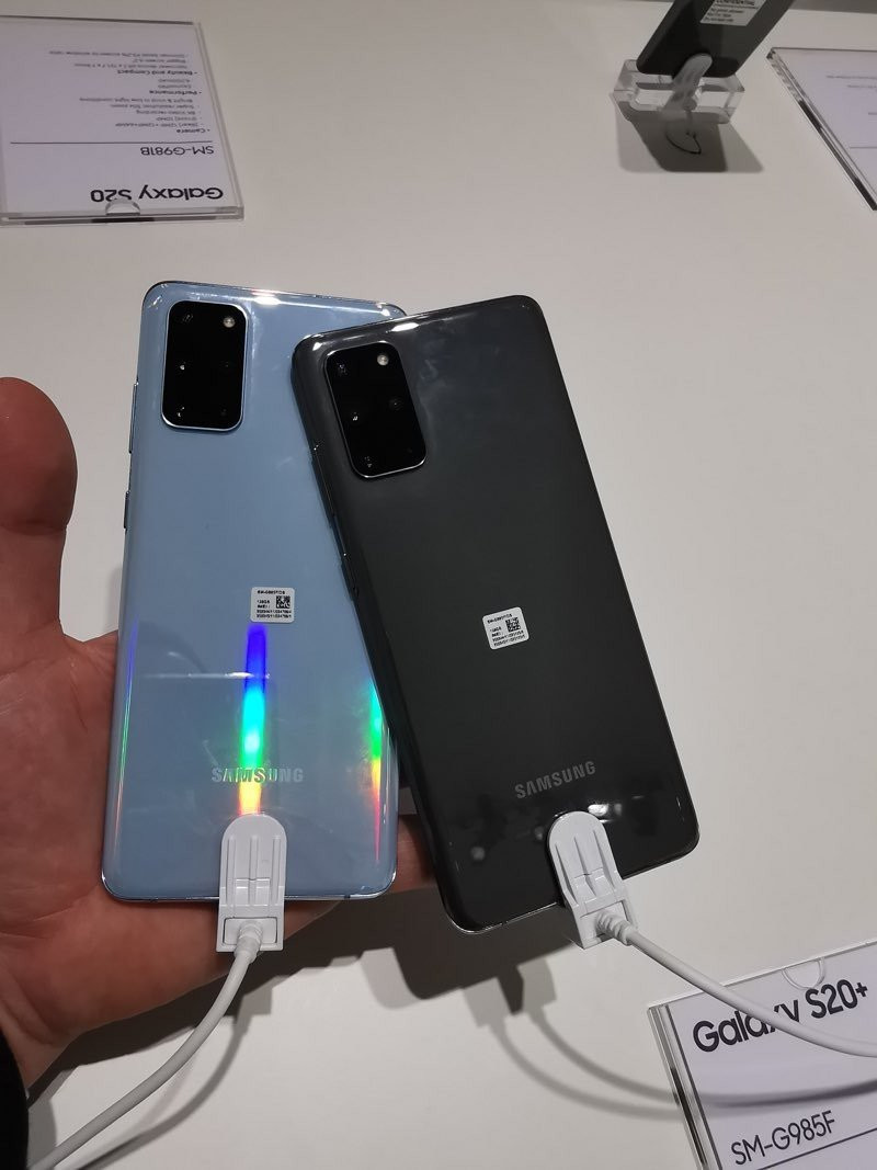 Samsung Galaxy S20 Ultra: Η κορυφαία οθόνη όλων των εποχών [+ hands-on] | 