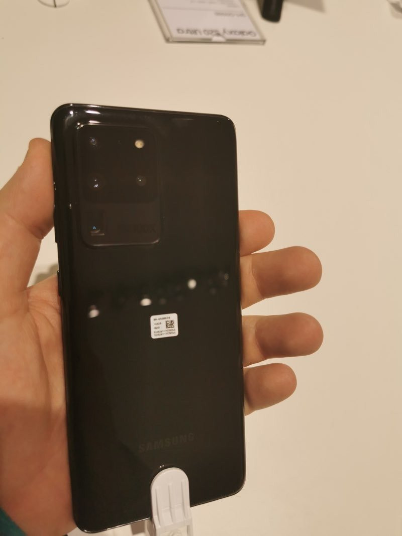 Samsung Galaxy S20 Ultra: Η κορυφαία οθόνη όλων των εποχών [+ hands-on] | 