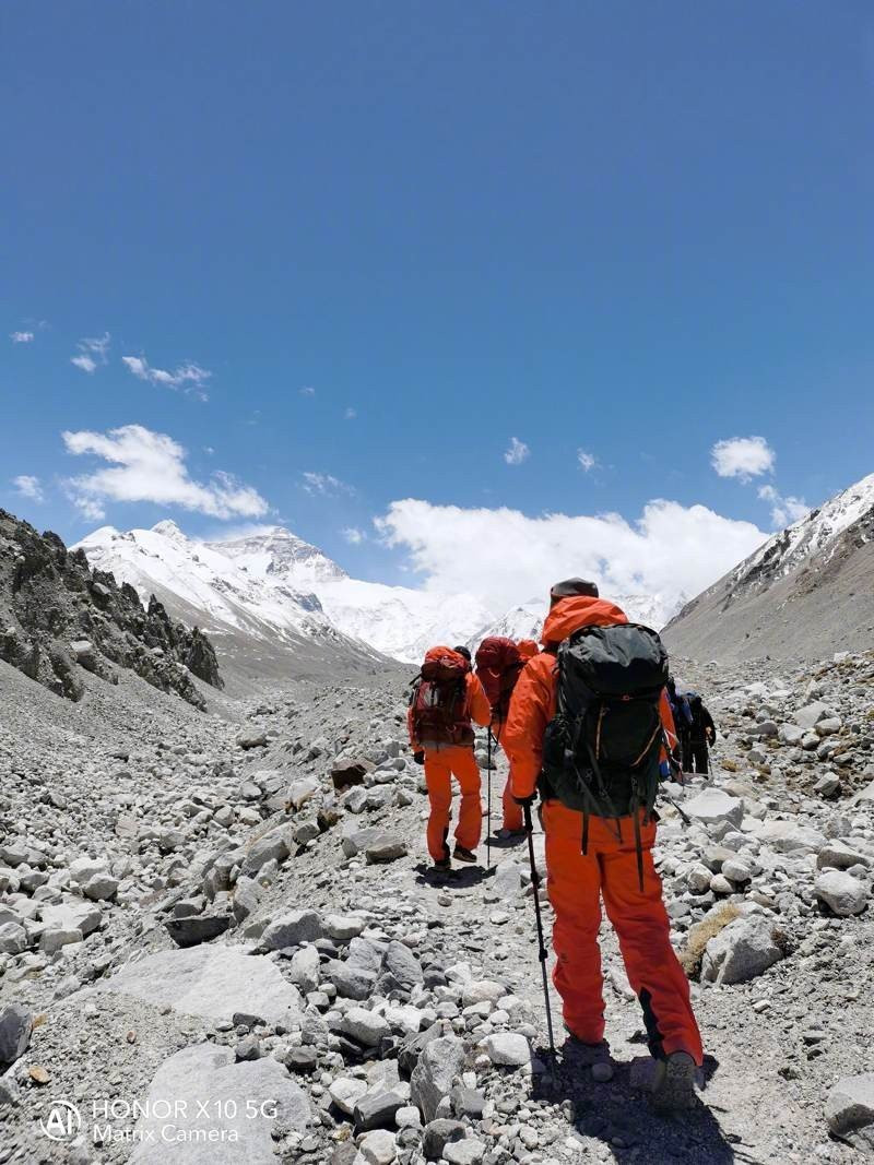 Honor X10 5G: Φωτογραφίζει το Έβερεστ στο 5G δίκτυο των Huawei - China Mobile | 
