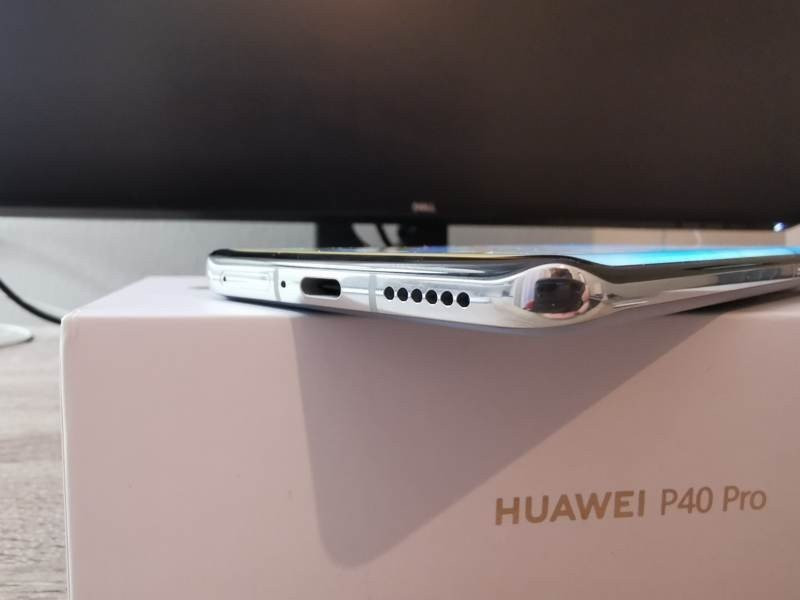 Huawei P40 Pro: Οι «τρικλοποδιές» δεν του στερούν τον τίτλο του κορυφαίου | 