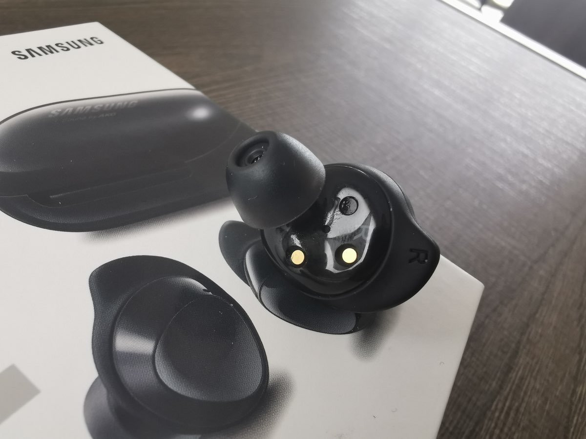 Samsung Galaxy Buds+: Σημαντικά βελτιωμένα με μεγάλη αυτονομία! [Review] | 