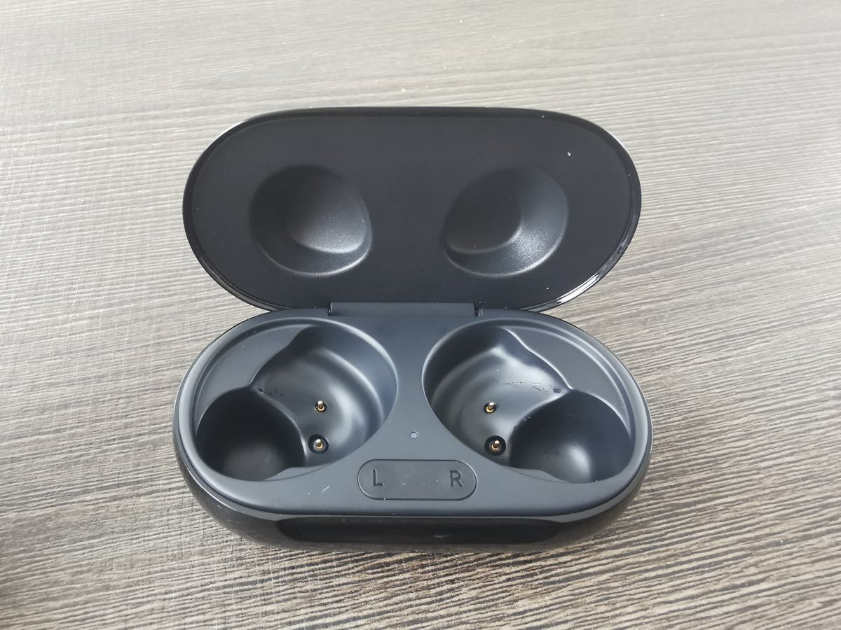 Samsung Galaxy Buds+: Σημαντικά βελτιωμένα με μεγάλη αυτονομία! [Review] | 