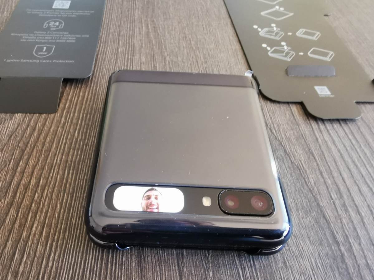 Samsung Galaxy Z Flip: Δύο εβδομάδες παρέα με το αναδιπλούμενο clamshell [Review] | 