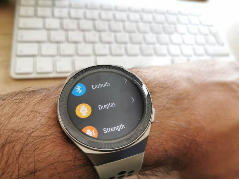 Huawei Watch GT 2e Review | 