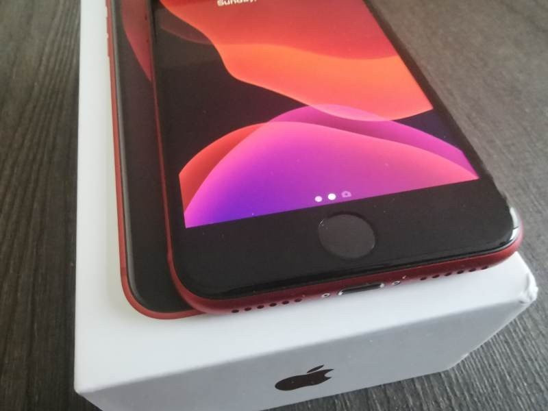 iPhone SE 2020 Review | 