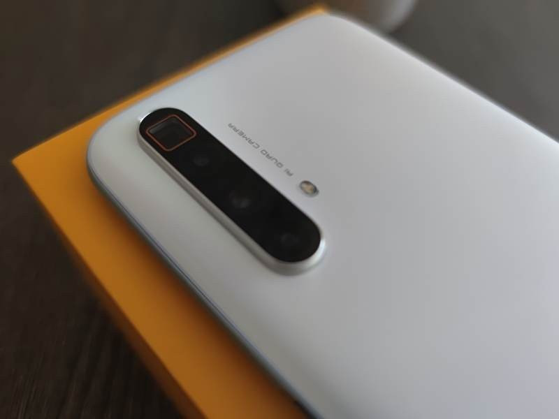 Realme X3 SuperZoom Review | 