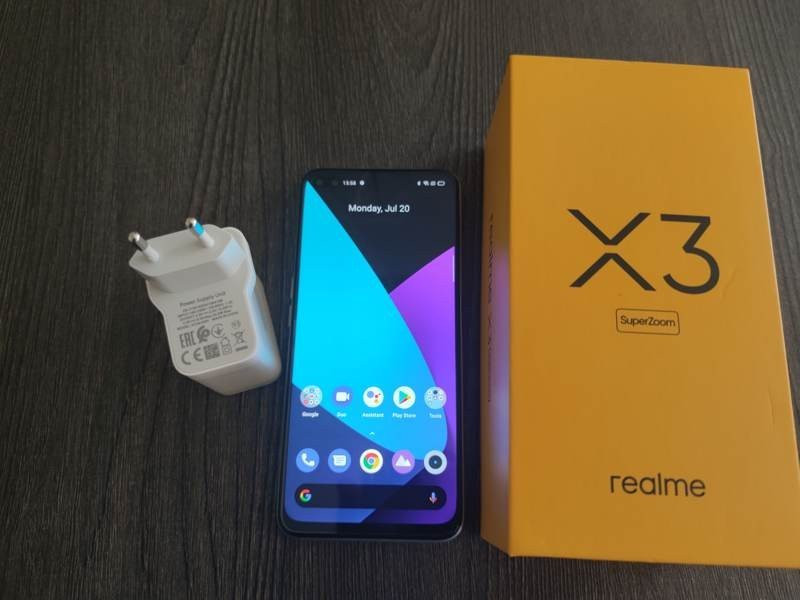 Realme X3 SuperZoom Review | 