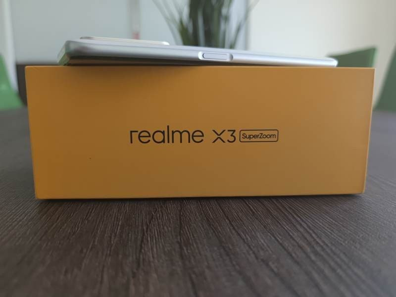 Realme X3 SuperZoom Review | 