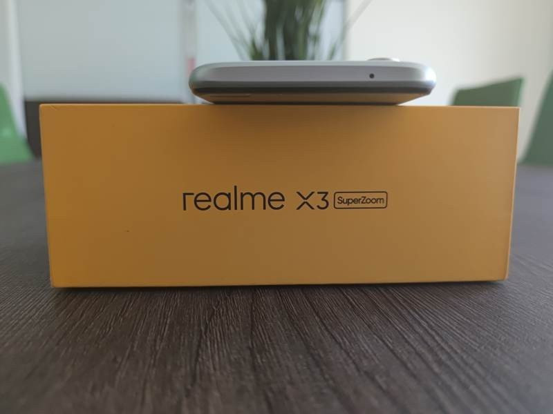 Realme X3 SuperZoom Review | 