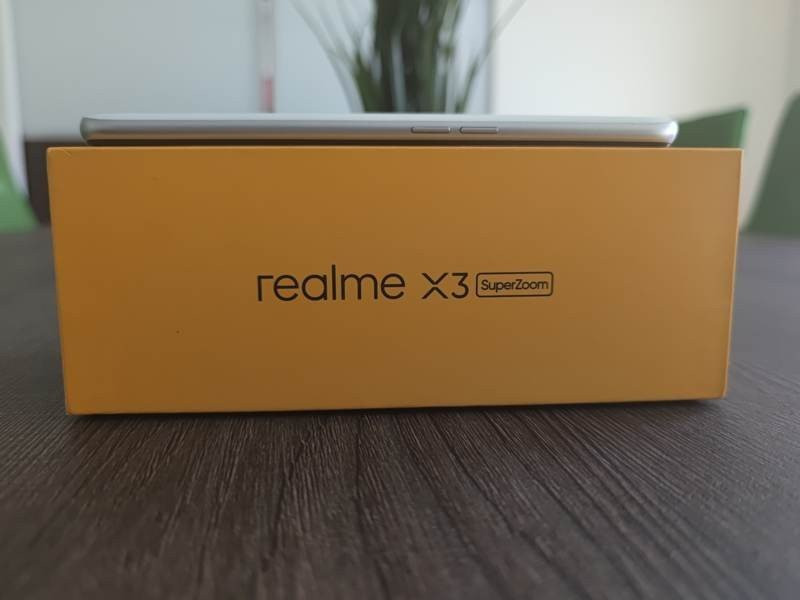 Realme X3 SuperZoom Review | 