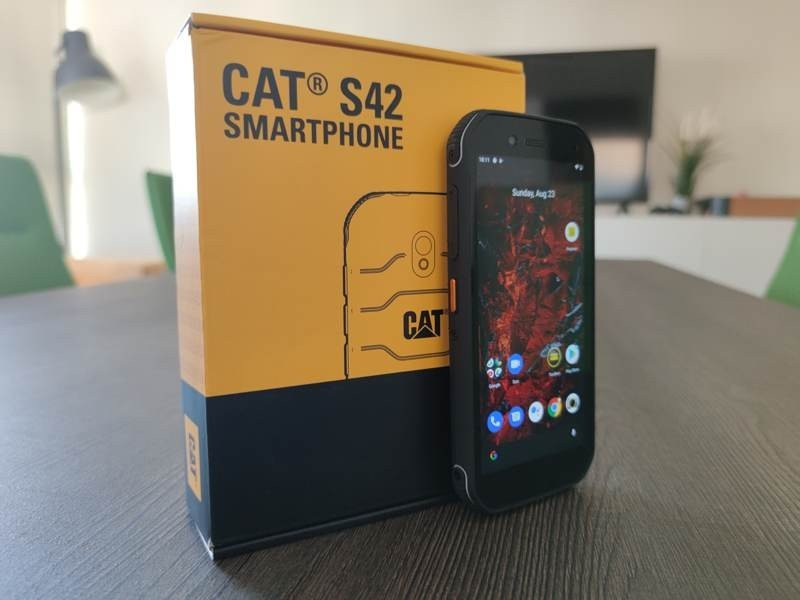 CAT S42 Review | 