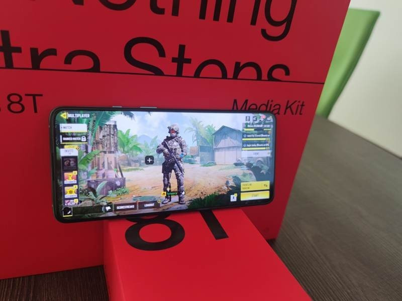 OnePlus 8T Review: Απίστευτη οθόνη, υψηλές επιδόσεις και ταχύτατη φόρτιση | 