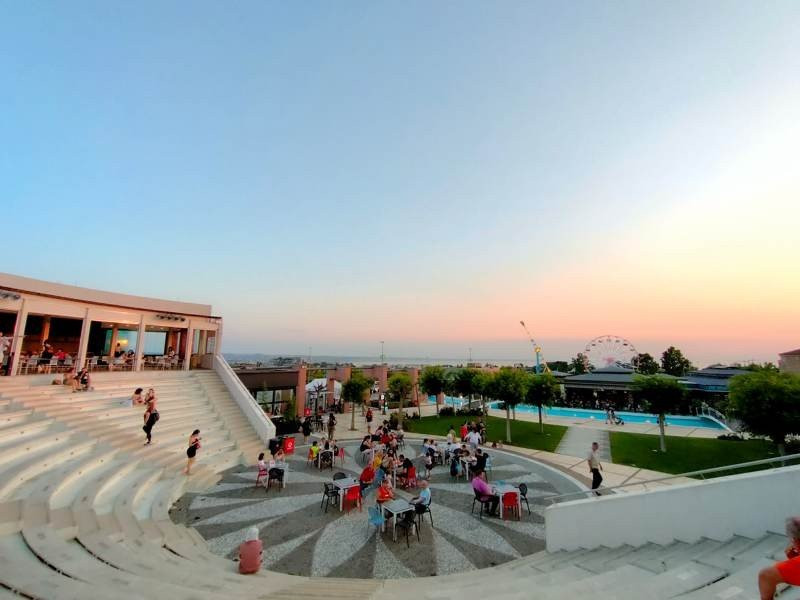 Realme X3 SuperZoom Review | 