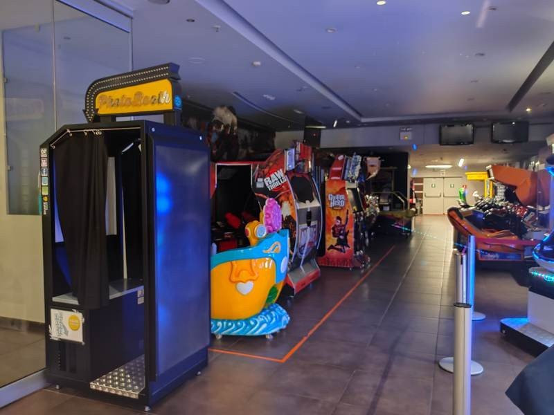 Realme X3 SuperZoom Review | 