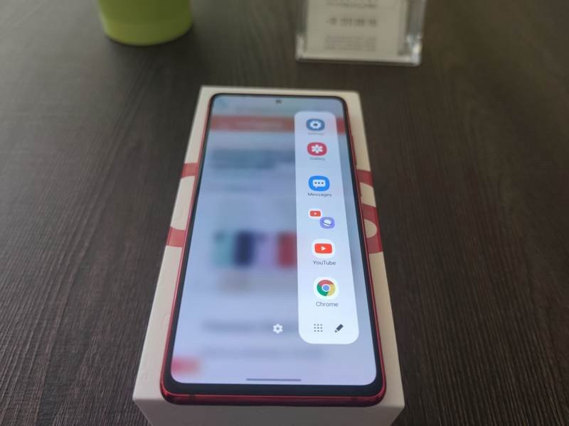 Samsung Galaxy S20 FE Review | 