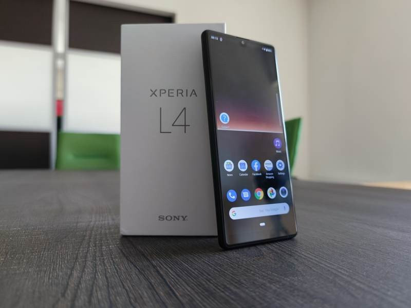 Sony Xperia L4 Review | 