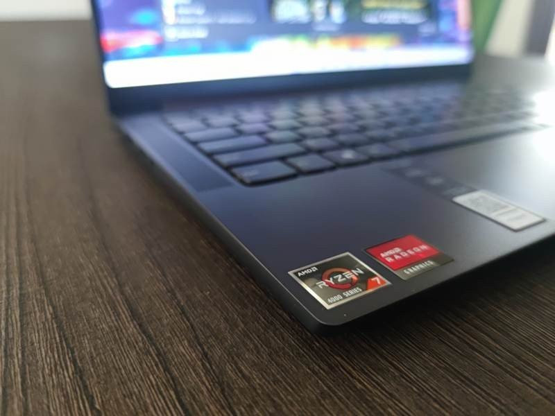 Lenovo Yoga Slim 7 και Yoga 7i Review | 